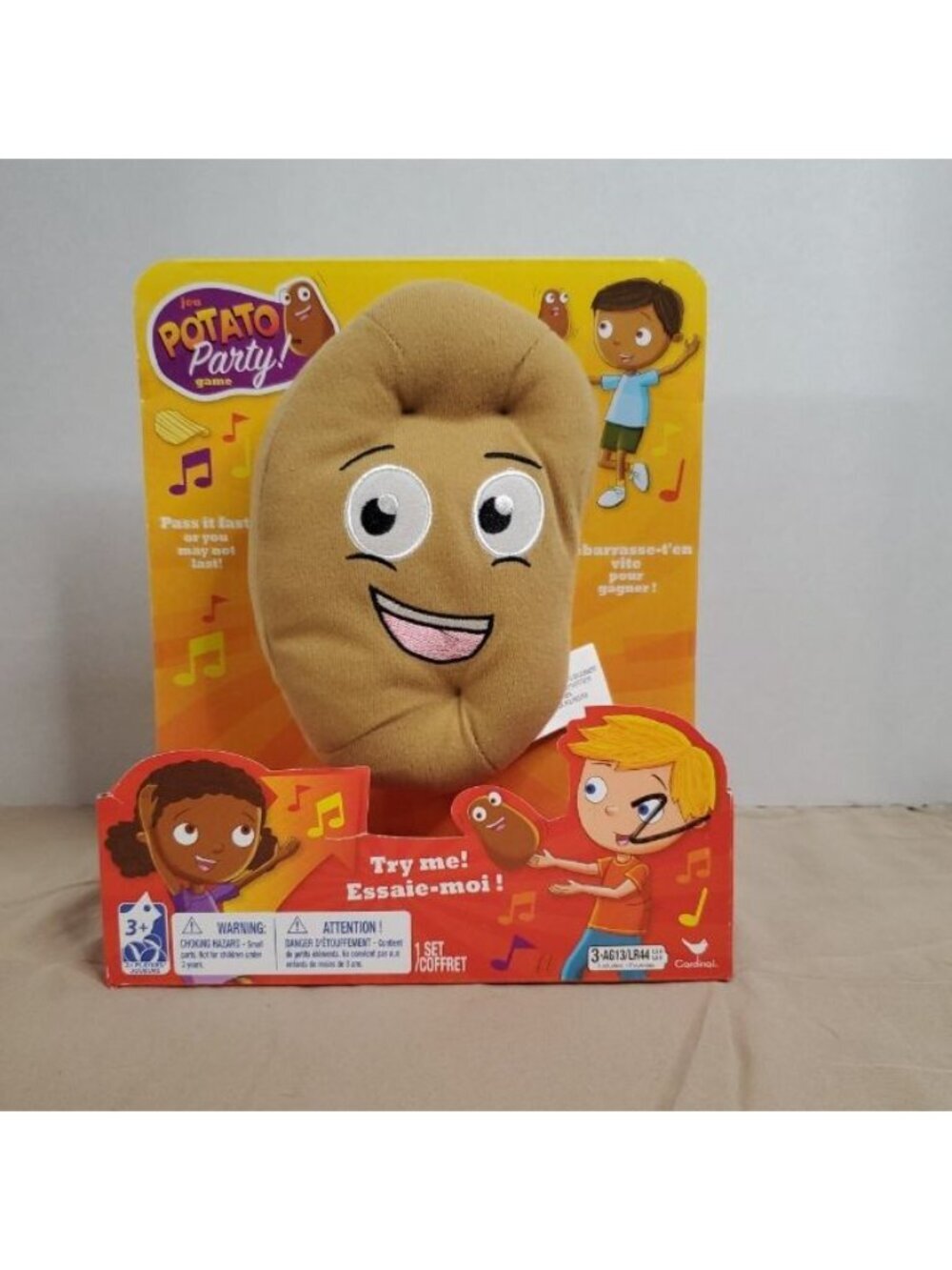 NEW Potato Party Electronic Musical Passing Game Classic Family Fun Ages 3+ - Picture 1 of 6
